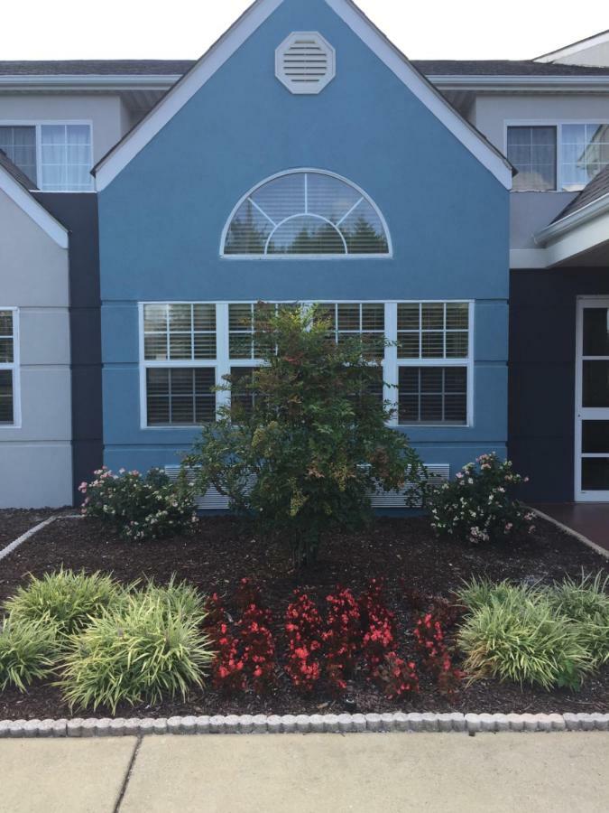 Microtel Inn & Suites By Wyndham Burlington Exterior photo